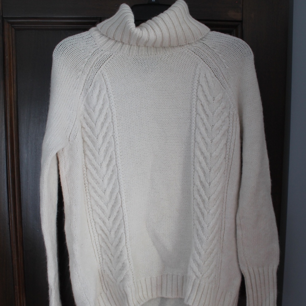 American Eagle Cableknit Sweater